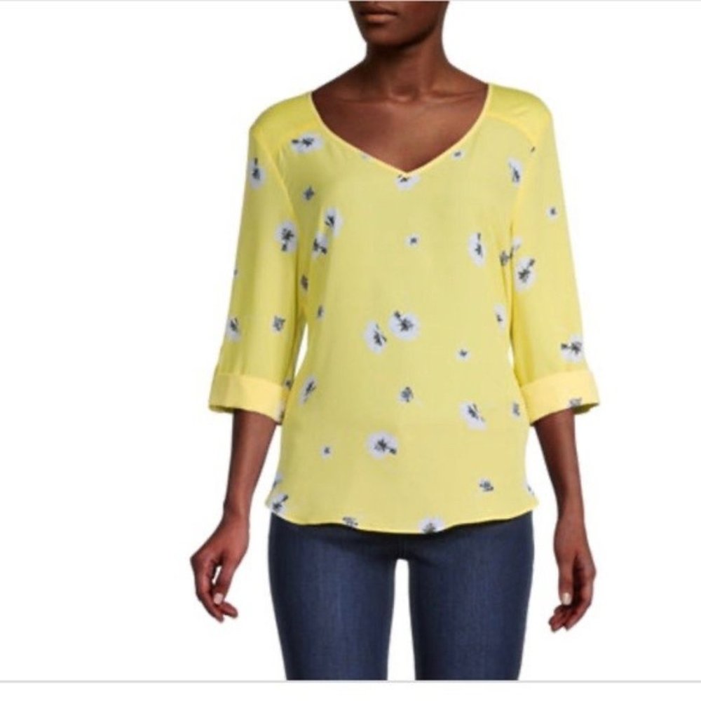 by and by V Neck Three Quarter Sleeve Top NWT